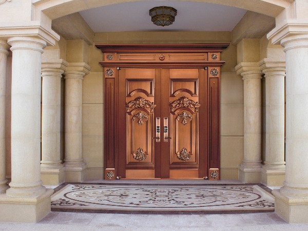 想要選擇一個更合適的銅門廠家