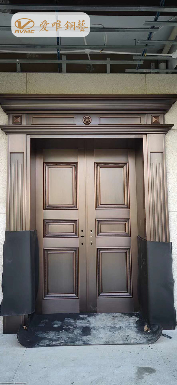 愛(ài)唯銅門